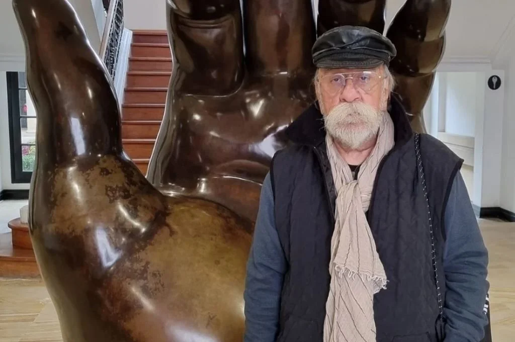 487926_bigote_acosta